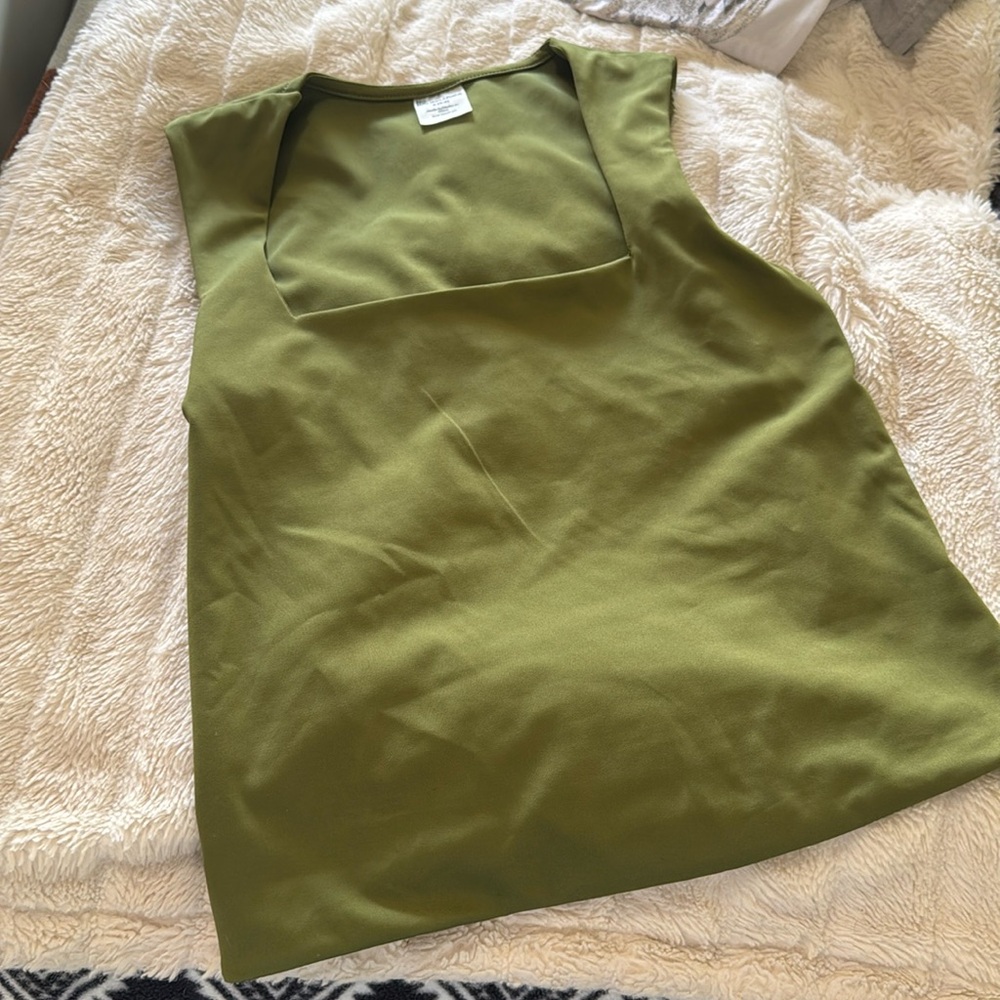 olive green square neck shirt